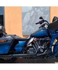 Harley road glide CVO 2019 Harley road glide CVO 2019