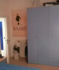 CONFORTEVOLE GRAZIOSO BILOCALE 2 grandi camere cucina abit. - Roma