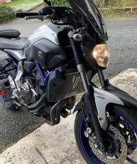 Yamaha MT-07 Yamaha MT-07