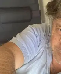 Cerco donna libera o sposata Cerco donna libera o sposata