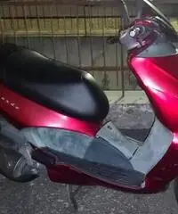 Aprilia LEONARDO 250cc Aprilia LEONARDO 250cc