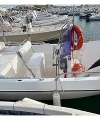 Barca salpa 625