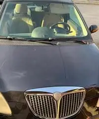 Lancia ypsilon Lancia ypsilon