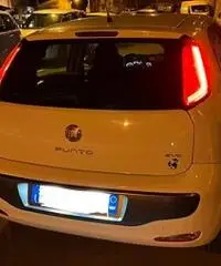 Fiat punto evo 1.4 8v 57kw/77cv benzina/gpl 2010