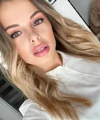 Cerco un uomo gentile, amorevole e premuroso Cerco un uomo gentile, amorevole e premuroso